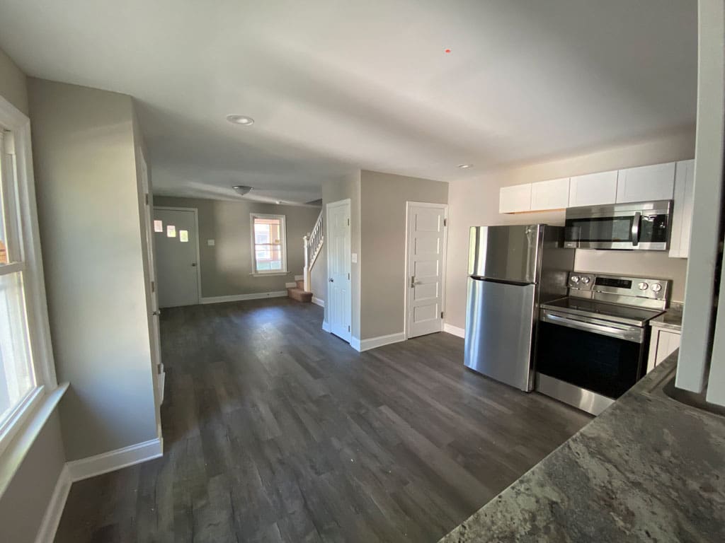 396 DuPont Ave overview